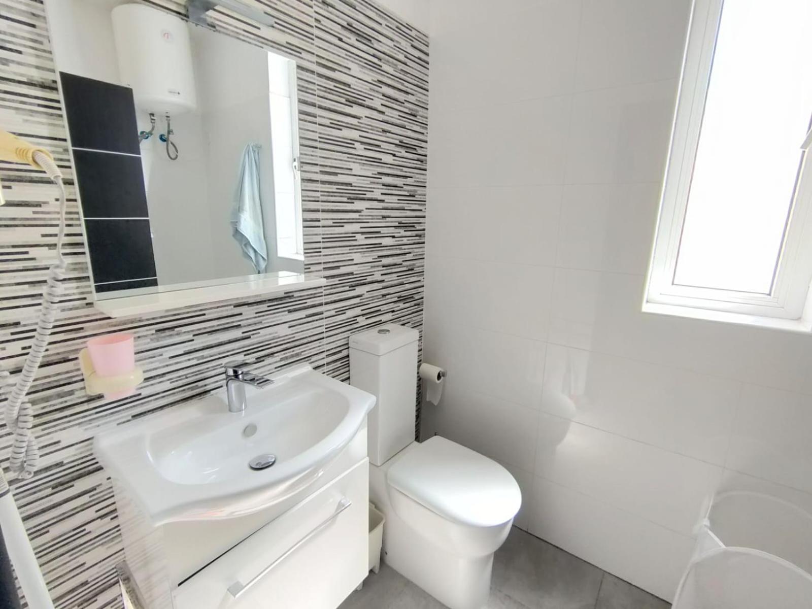 Cosy Seaside Apt, 200M From The Seafront Gzira Exterior photo